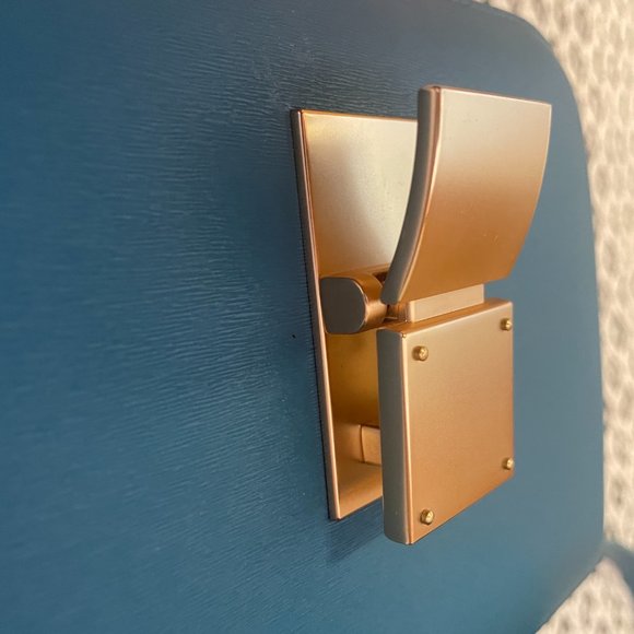 Women's Box Bag - Picture 8 of 16